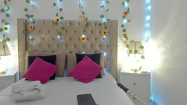 CandieGilson__ from StripChat