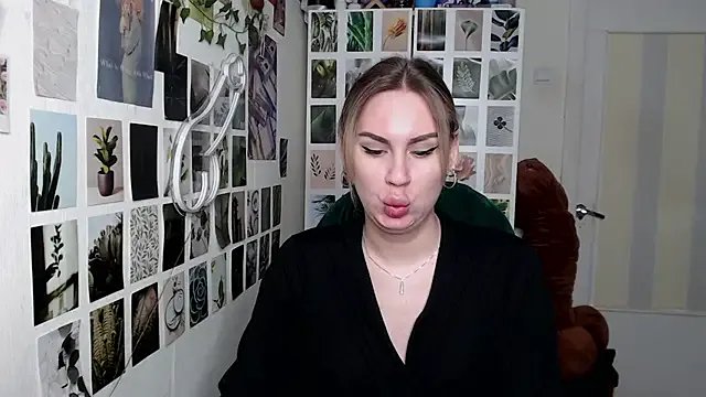 CapriScorpion from StripChat
