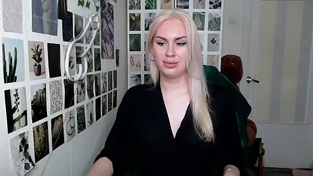 CapriScorpion from StripChat