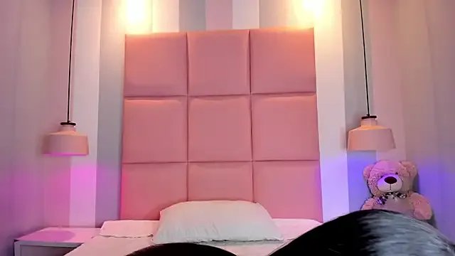 CarolinaFerrer from StripChat