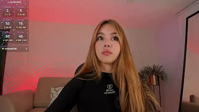 CarolineGraceX from StripChat