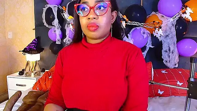 CaseyMoon from StripChat