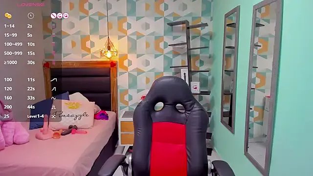 CATIAJONES from StripChat