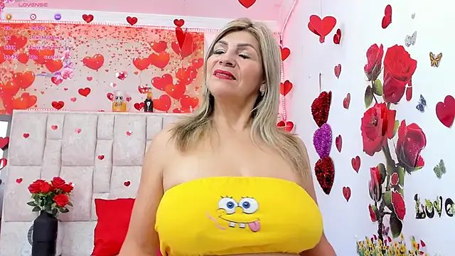 Celeste_Lincon from StripChat