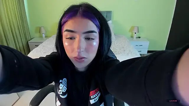  Celeste_Rous__ chat room