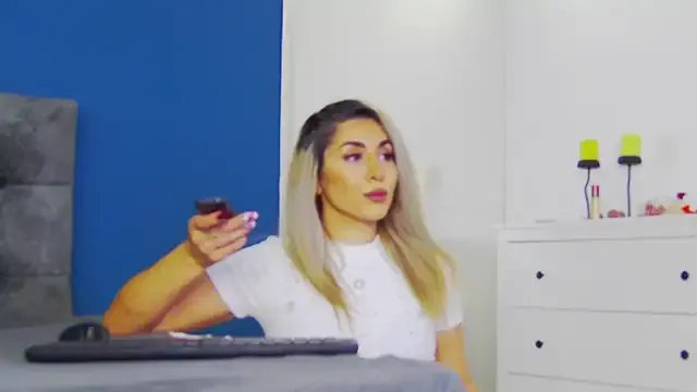 CelineMeyerr from StripChat