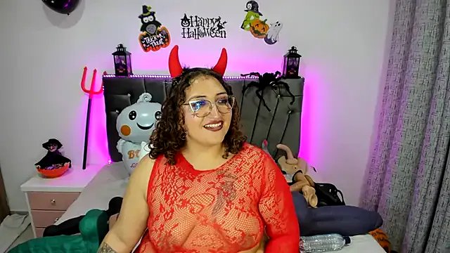 charlloteevans_X from StripChat