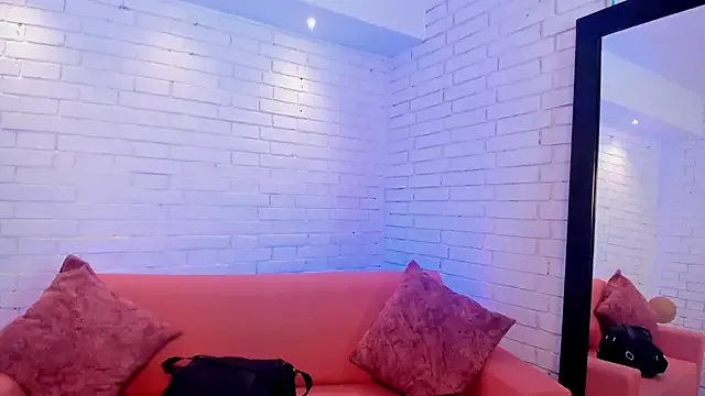 charlottewhitte from StripChat