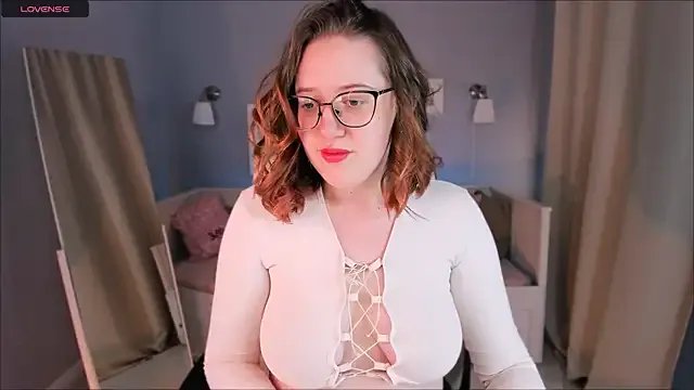 Charmy_Gracy from StripChat