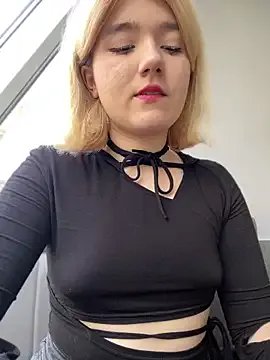 Cherry___Blossom from StripChat