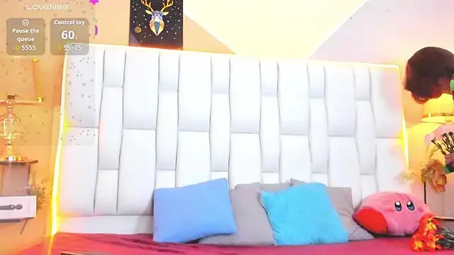 cherryboom23 from StripChat