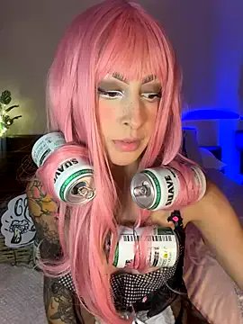 Cinamoonn from StripChat