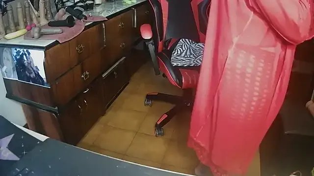 cinquantaxxx from StripChat