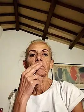 clarabell4 from StripChat