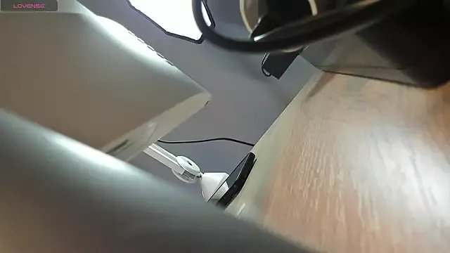 ClaraParks from StripChat