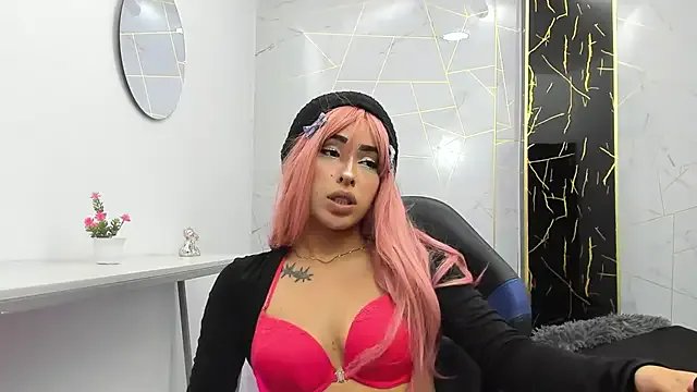 Cloeandtyfanny from StripChat