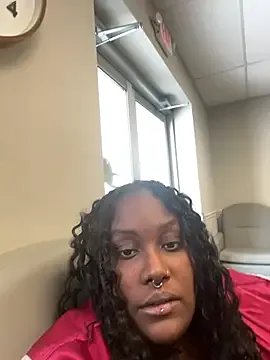  Cocomamii1 chat room