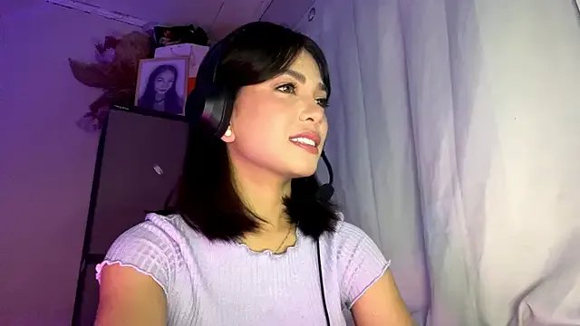  ConstancePorrini chat room