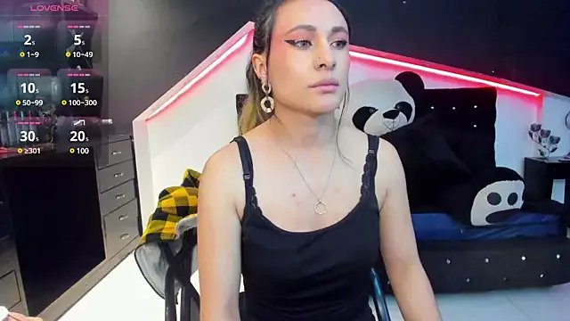 Coral_Gibson photo 12