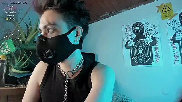 cos_operator from StripChat