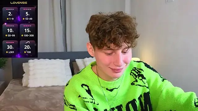 crisp1n from StripChat