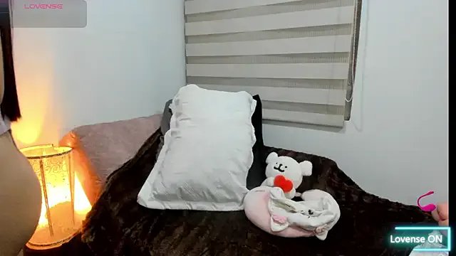  CristinaLaurentt chat room