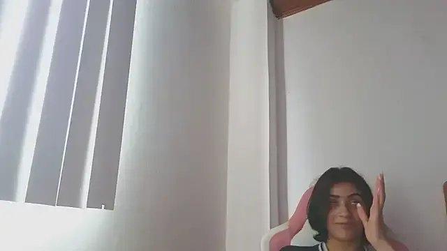 Crystal_Star_ from StripChat