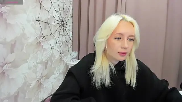 cute_luucy from StripChat