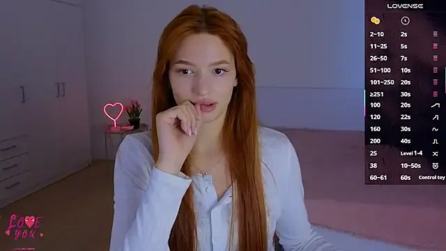 CuteAriel7 from StripChat