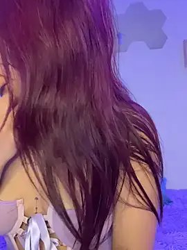 Daliila_11 from StripChat