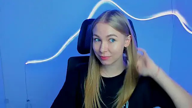 Dana_flowers from StripChat