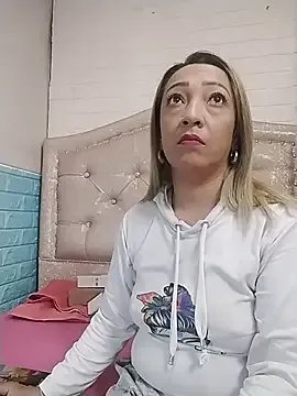 DanaMontana from StripChat