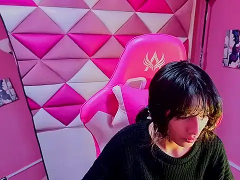 Danny_Face from StripChat