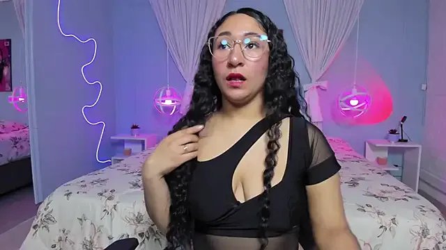  Dany_Moon_ chat room