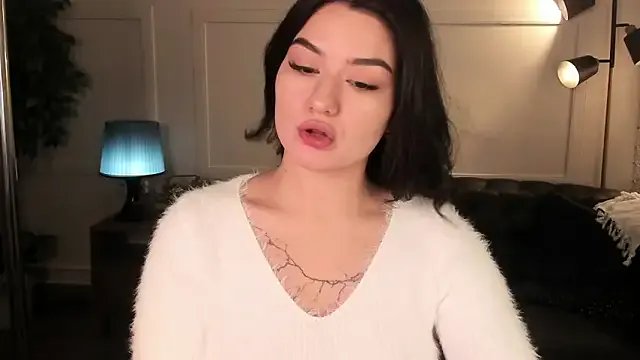 Dark_Moni from StripChat