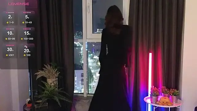 DebiHenks from StripChat