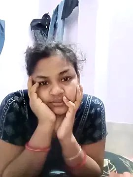 Deborbhavi222 from StripChat