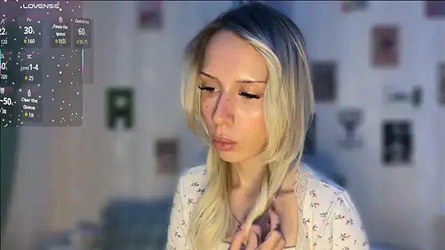  DellaCampbell chat room