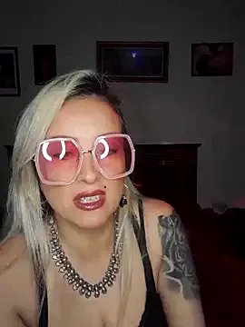 DesireSatler from StripChat