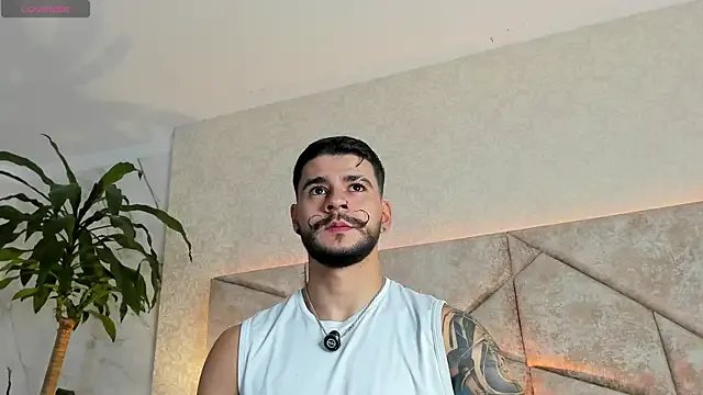 DickGriffith_ from StripChat