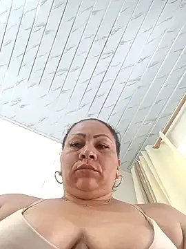 Dirty_Candy from StripChat