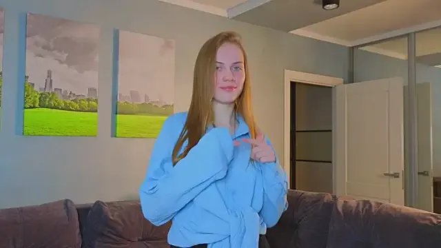 DivaViera from StripChat