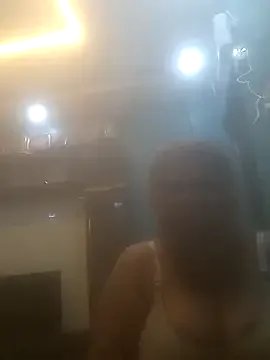 diyam4002 from StripChat