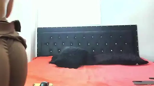 doll_celeste20 from StripChat