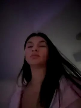  DramaQueen__ chat room