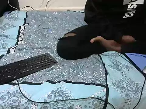 drowllie from StripChat is Freechat