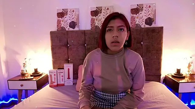 Dulce_Bella_ from StripChat