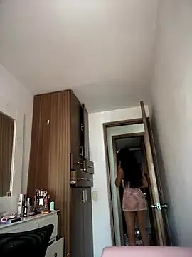 DulceLenns from StripChat