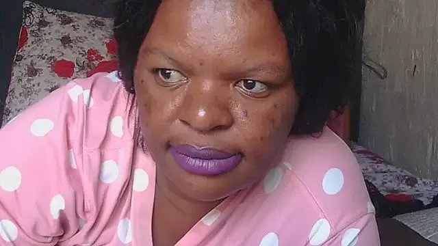 ebony_rose11 from StripChat