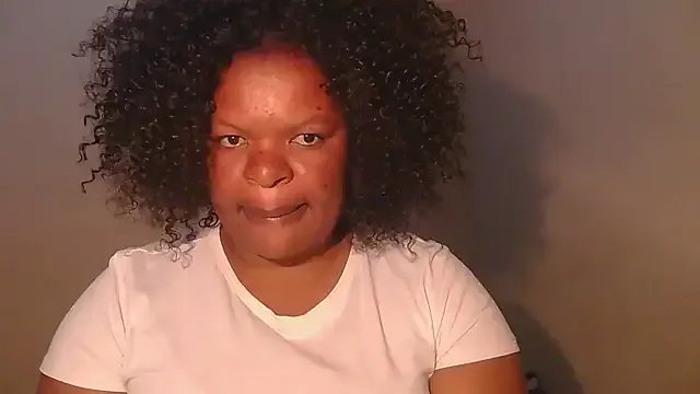 ebony_rose11 from StripChat